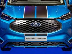  ford-reports-q2-sales-growth-trucks-up-5-evs-surge-61-trails-tesla-in-volume 