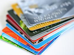  credit-card-debt-rises-as-consumers-face-higher-costs-of-living 