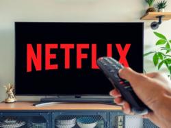  netflix-positively-positioned-for-operating-momentum-analyst-sees-normalization-of-streaming-wars 