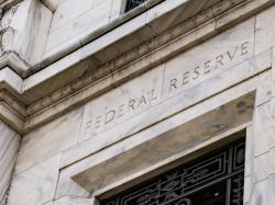  us-federal-reserve-considers-rule-change-to-save-largest-banks-billions-in-capital-report 