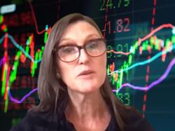  deflation-on-the-horizon-cathie-wood-points-at-falling-commodity-prices-to-hint-at-slowing-economy 