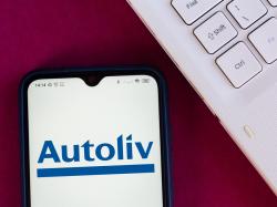  automotive-safety-supplier-autolivs-q2-hurt-by-low-light-vehicle-production-details 