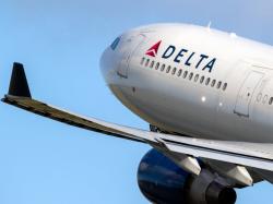 why-are-delta-air-lines-shares-descending-on-monday 