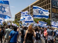 헤즈볼라, 이스라엘 향해 로켓 30발 발사 공격... IDF `인명피해 없음` 발표