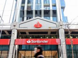  goldman-sachs-analysts-upgrade-santander-chile-expect-return-on-equity-to-rebound-over-17-in-2024-and-185-in-2025 