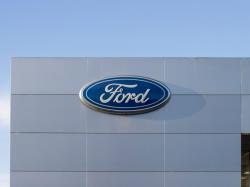  ford-scraps-electric-suv-as-it-adjusts-to-lower-electric-vehicle-demand 