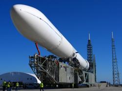 제프 베이조스의 블루오리진, 10월 NASA 화성 탐사선 탑재한 `뉴 글렌` 로켓 발사 계획