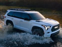  toyota-recalls-over-43k-hybrid-suvs-in-us-over-concerns-of-tow-hitch-falling-off 