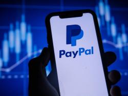  paypal-ventures-into-in-person-payments-with-apple-pay-integration-and-cashback-rewards 