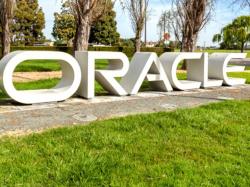  oracle-analysts-praise-resilient-sticky-revenue-stream-ai-growth-after-cloudworld-conference 