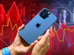  apple-revenue-growth-just-too-slow-for-investors-to-get-excited-about-analyst-highlights-advertising-as-future-catalyst 