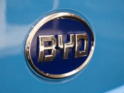 테슬라 라이벌 BYD, 인도 진출 좌절에 파키스탄서 EV 조립 계획... "큰 포부 있다"