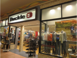  fashion-retailer-buckles-q4-sales-slide-5-surpasses-eps-estimates 