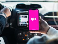  lyft-and-doordash-stocks-are-trading-higher-monday---heres-why 