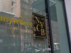  turmoil-at-new-york-community-bancorp-shares-tumble-over-20-regional-bank-investors-pull-back 