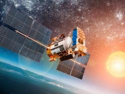  globalstar-revenue-spikes-27-despite-missing-estimates-projects-further-growth-as-satellite-services-expand 
