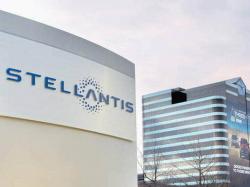  renaults-shares-shoot-up-on-merger-rumor-but-stellantis-pops-the-bubble-there-are-no-plans 