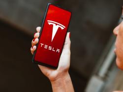  why-is-tesla-stock-falling-over-1-premarket-today 
