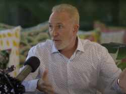  peter-schiff-debates-natalie-brunell-on-bitcoin-if-natalie-were-smart-she-would-sell-all 
