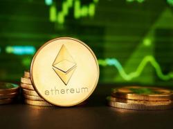 이더리움 고래, 11% 하락장에 3300만 달러어치 ETH 손실 매도… 암호화폐 시장 지표는 무엇을 말하나