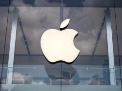 iOS 18.4 프리뷰: 시리 개선, 애플 인텔리전스 언어 확대, 로봇청소기 지원 등 주요 업데이트 예고