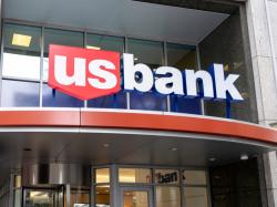U.S. 뱅코프 CEO 교체 발표에 주가 하락