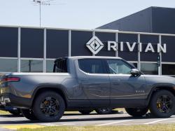 리비안, R2 SUV 생산 앞두고 일리노이 공장 확장