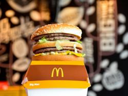 맥도날드 4분기 실적 발표 앞두고 주가 `Big Mac` 전환점 맞나