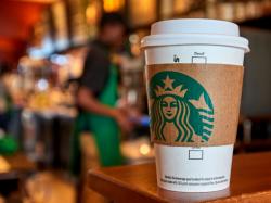  starbucks-lays-off-1100-corporate-employees-in-major-restructuring 