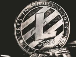 라이트코인, 한달새 12% 급등...비트코인·이더리움·XRP 추월, ETF 기대감 `솔솔`