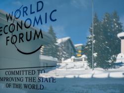 세계경제포럼(WEF) 클라우스 슈밥 의장, 55년 만에 사임... 임시 후임 선임