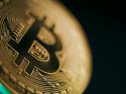 중동 긴장 고조에 비트코인·이더리움·XRP·도지코인 하락...10월 BTC 13만달러 전망 유효한가