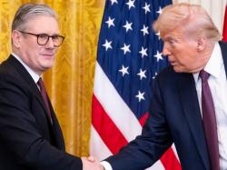  trumpstarmer-trade-deal-kicks-in-uk-luxury-cars-get-10-tariff-rolls-royce-engines-fly-duty-free-into-us 