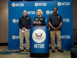 NTSB 의장 제니퍼 호멘디 "에어인디아 드림라이너 추락 관련 언론 보도는 시기상조"