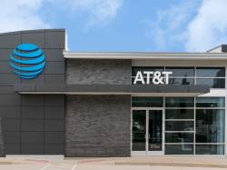 AT&T 주가, 버라이즌 실적 호조에 동반 상승