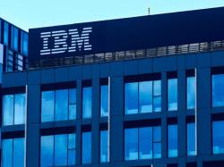 IBM 소프트웨어 매출 기대치 하회에 주가 6% 급락