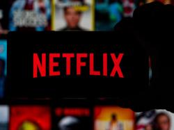 넷플릭스, `K팝 데몬 헌터스` 흥행 성공에도 유럽서 제재 위기,AMZN,NFLX,아마존 닷컴,넷플릭스