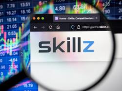 스킬즈, 테더스튜디오스와 계약 분쟁으로 장전 7% 급락