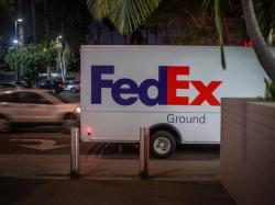  de-minimis-shock-morphs-into-de-majoris-challenge-for-ups-and-fedex 