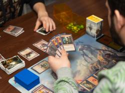  hasbro-bets-on-magic-mattel-waits-for-holiday-rebound 