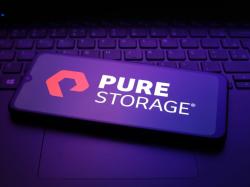  pure-storage-rolls-out-major-updates-to-drive-faster-smarter-ai-adoption 