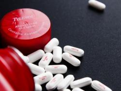  white-house-highlights-a-controversial-2017-tylenol-tweet-on-its-usage-during-pregnancy-we-actually-dont-recommend 