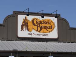  cracker-barrel-visits-slumped-10-after-logo-change-can-the-damage-be-undone 