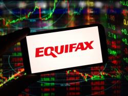  equifax-locks-in-450-vantagescore-pricing-through-2027-analyst-sees-updside 