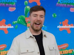  mrbeast-went-from-hiring-comedians-and-laptop-salesmen-from-best-buy-to-building-a-400-person-youtube-empire-i-wish-i-had-a-mentor 