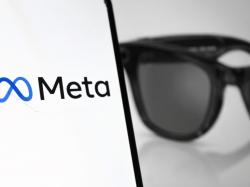  meta-ray-ban-target-10-million-ai-glass-production-by-2026 