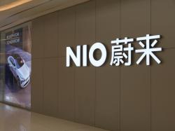  nio-stock-is-moving-higher-monday-whats-driving-the-action 