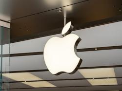  iphone-foldable-version-just-got-cheaper-ming-chi-kuo-says-it-all-hinges-on-this-for-apple-in-2026 