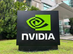  nvidias-dgx-spark-a-personal-ai-supercomputer-will-debut-this-week-at-3999-i-hand-delivered-the-first-system-to-elon-jensen-huang-recalls 