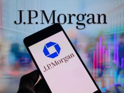  jpmorgan-analysts-boost-their-forecasts-following-upbeat-earnings 
